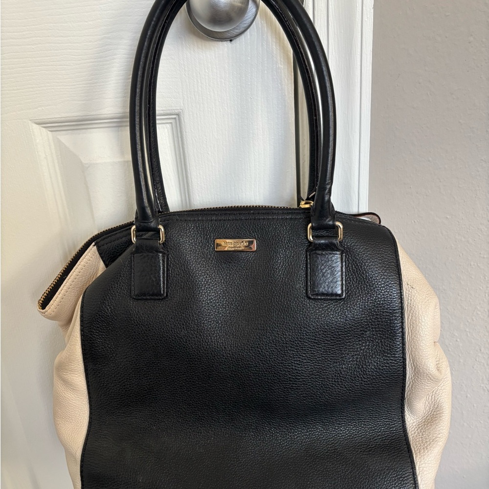 Vintage Kate Spade Black and Cream Handbag